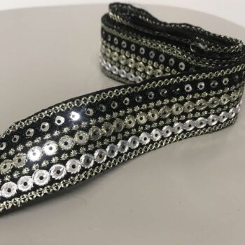 TRAKE SA ŠLJOKICAMA